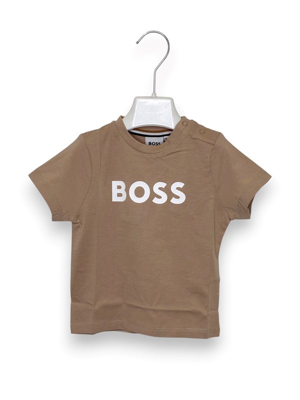 T-shirt boss