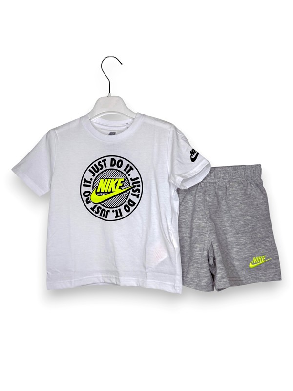 T-shirt+bermuda bicolore o nike