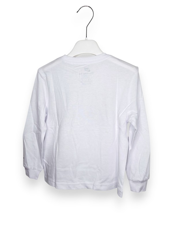 T-shirt patch nike
